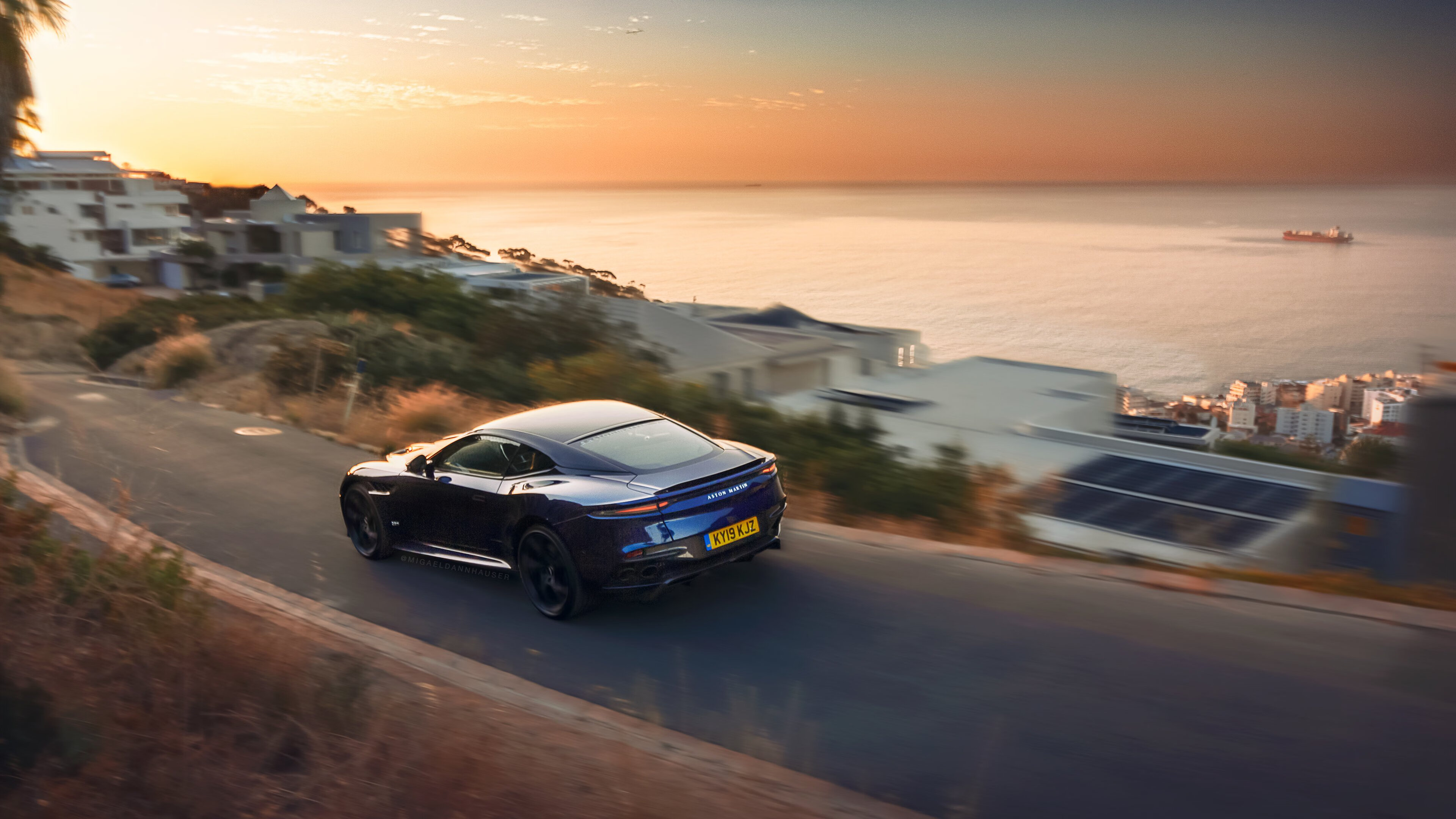 开云体育在线赛事直播-“沿海冲刺：海岸线上的极速狂奔”，海岸线走向